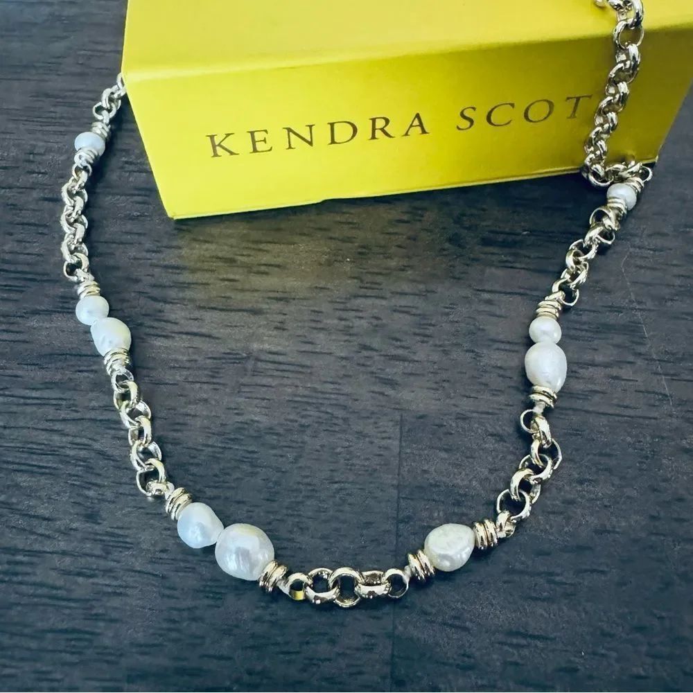 Kendra Scott Gold Pearl Necklace